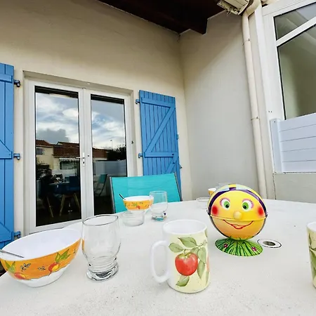Jolie Maison De Mitoyenne Au Calme Proche Tanchet 4 Personnes 別荘 *